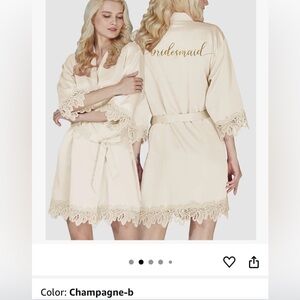 Elegant Cream Lace Trim Bridesmaid Robe